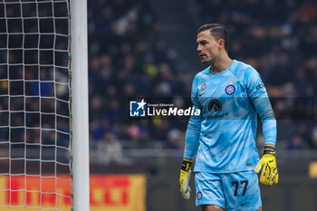 2023-12-20 - Emil Audero of FC Internazionale seen in action during Coppa Italia 2023/24 Round of 16 football match between FC Internazionale and Bologna FC at Giuseppe Meazza Stadium, Milan, Italy on December 21, 2023 - INTER - FC INTERNAZIONALE VS BOLOGNA FC - ITALIAN CUP - SOCCER