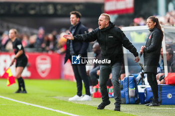2023-11-05 - Arsenal manager Jonas Eidevall during the Women's English championship, Super League football match between Arsenal and Manchester City on 5 November 2023 at Meadow Park Stadium in Borehamwood, England - FOOTBALL - WOMEN'S ENGLISH CHAMP - ARSENAL V MANCHESTER CITY - ENGLISH FA WOMEN'S SUPER LEAGUE - SOCCER