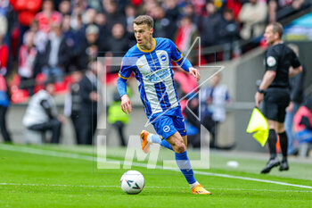 2023-04-24 - Solly March (7) of Brighton & Hove Albion during the English championship, FA Cup semi final football match between Brighton and Hove Albion and Manchester United on 23 April 2023 at Wembley Stadium in London, England - FOOTBALL - ENGLISH CUP - BRIGHTON V MANCHESTER UNITED - ENGLISH LEAGUE CUP - SOCCER