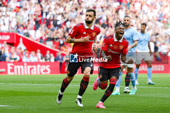 2023-06-04 - Bruno Fernandes (8) of Manchester United scores a goal and celebrates 1-1 during the English FA Cup, Final football match between Manchester City and Manchester United on 3 June 2023 at Wembley Stadium in London, England - FOOTBALL - ENGLISH CUP - FINAL - MANCHESTER CITY V MANCHESTER UNITED - ENGLISH LEAGUE CUP - SOCCER