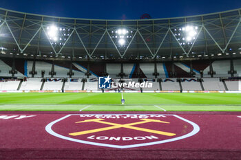 2023-11-01 - General view during the English League Cup, Carabao Cup Round of 16 football match between West Ham United and Arsenal on 1 November 2023 at the London Stadium in London, England - FOOTBALL - ENGLISH LEAGUE CUP - WEST HAM V ARSENAL - ENGLISH LEAGUE CUP - SOCCER