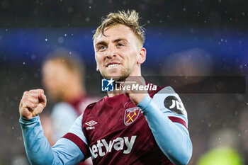 2023-11-01 - West Ham United's Jarrod Bowen celebrates his goal 3-0 during the English League Cup, Carabao Cup Round of 16 football match between West Ham United and Arsenal on 1 November 2023 at the London Stadium in London, England - FOOTBALL - ENGLISH LEAGUE CUP - WEST HAM V ARSENAL - ENGLISH LEAGUE CUP - SOCCER