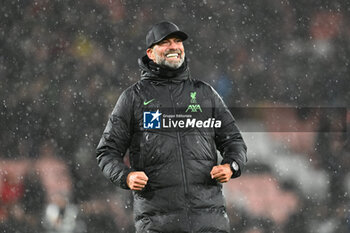 2023-11-01 - Liverpool manager Jurgen Klopp celebrates the win at full time during the English League Cup, EFL Carabao Cup, round of 16 football match between Bournemouth and Liverpool on 1 November 2023 at the Vitality Stadium in Bournemouth, England - FOOTBALL - ENGLISH LEAGUE CUP - BOURNEMOUTH V LIVERPOOL - ENGLISH LEAGUE CUP - SOCCER