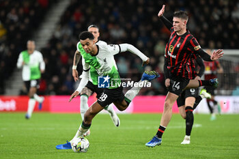 2023-11-01 - Cody Gakpo (18) of Liverpool and Alex Scott (14) of AFC Bournemouth during the English League Cup, EFL Carabao Cup, round of 16 football match between Bournemouth and Liverpool on 1 November 2023 at the Vitality Stadium in Bournemouth, England - FOOTBALL - ENGLISH LEAGUE CUP - BOURNEMOUTH V LIVERPOOL - ENGLISH LEAGUE CUP - SOCCER