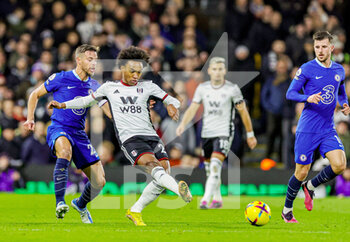 2023-01-13 - Willian (20) of Fulham during the English championship Premier League football match between Fulham and Chelsea on January 12, 2023 at Craven Cottage in London, England - FOOTBALL - ENGLISH CHAMP - FULHAM V CHELSEA - ENGLISH PREMIER LEAGUE - SOCCER