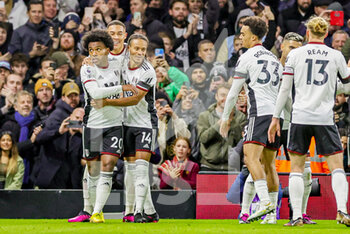 2023-01-13 - Willian (20) of Fulham scores a goal and celebrates 1-0 during the English championship Premier League football match between Fulham and Chelsea on January 12, 2023 at Craven Cottage in London, England - FOOTBALL - ENGLISH CHAMP - FULHAM V CHELSEA - ENGLISH PREMIER LEAGUE - SOCCER