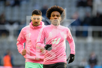 2023-01-15 - Fulham's Willian (right) during the warm up during the Premier League match between Newcastle United and Fulham at St. James' Park, Newcastle, England on 15 January 2023. Photo Malcolm Mackenzie/ProSportsImages / DPPI - FOOTBALL - ENGLISG CHAMP - NEWCASTLE V FULHAM - ENGLISH PREMIER LEAGUE - SOCCER