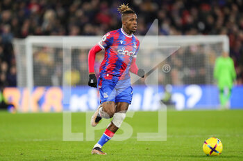 2023-01-19 - Crystal Palace Wilfried Zaha during the English championship Premier League football match between Crystal Palace and Manchester United on January 18, 2023 at Selhurst Park in London, England - FOOTBALL - ENGLISH CHAMP - CRYSTAL PALACE V MANCHESTER UNITED - ENGLISH PREMIER LEAGUE - SOCCER