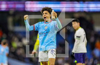 2023-01-20 - Rico Lewis (82) of Manchester City celebrates at full time during the English championship Premier League football match between Manchester City and Tottenham Hotspur on January 19, 2023 at the Etihad Stadium in Manchester, England - FOOTBALL - ENGLISH CHAMP - MANCHESTER CITY V TOTTENHAM - ENGLISH PREMIER LEAGUE - SOCCER