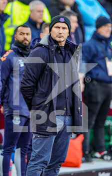 2023-01-22 - Frank Lampard Manager of Everton during the English championship Premier League football match between West Ham United and Everton on January 21, 2023 at the London Stadium in London, England - FOOTBALL - ENGLISH CHAMP - WEST HAM V EVERTON - ENGLISH PREMIER LEAGUE - SOCCER