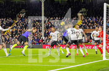 24/01/2023 - Harry Kane (10) of Tottenham Hotspur heads towards goal during the English championship Premier League football match between Fulham and Tottenham Hotspur on January 23, 2023 at Craven Cottage in London, England - FOOTBALL - ENGLISH CHAMP - FULHAM V TOTTENHAM - ENGLISH PREMIER LEAGUE - CALCIO