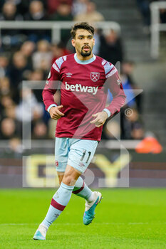 2023-02-04 - Lucas Paqueta of West Ham during the English championship Premier League football match between Newcastle United and West Ham United on February 4, 2023 at St James' Park in Newcastle, England - FOOTBALL - ENGLISH CHAMP - NEWCASTLE V WEST HAM - ENGLISH PREMIER LEAGUE - SOCCER