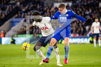 2023-02-11 - Leicester City forward Jamie Vardy (9) and Davinson Sanchez of Tottenham during the English championship Premier League football match between Leicester City and Tottenham Hotspur on February 11, 2023 at the King Power Stadium in Leicester, England - FOOTBALL - ENGLISH CHAMP - LEICESTER V TOTTENHAM - ENGLISH PREMIER LEAGUE - SOCCER