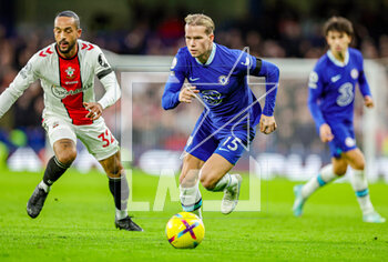 2023-02-19 - Mykhaylo Mudryk (15) of Chelsea during the English championship Premier League football match between Chelsea and Southampton on February 18, 2023 at Stamford Bridge in London, England - FOOTBALL - ENGLISH CHAMP - CHELSEA V SOUTHAMPTON - ENGLISH PREMIER LEAGUE - SOCCER