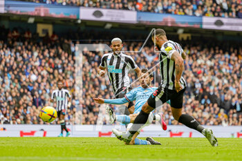 2023-03-05 - Bernardo Silva (20) of Manchester City scores a goal 2-0 during the English championship Premier League football match between Manchester City and Newcastle United on 4 March 2023 at the Etihad Stadium in Manchester, England - FOOTBALL - ENGLISH CHAMP - MANCHESTER CITY V NEWCASTLE - ENGLISH PREMIER LEAGUE - SOCCER