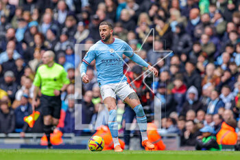 2023-03-05 - Kyle Walker (2) of Manchester City during the English championship Premier League football match between Manchester City and Newcastle United on 4 March 2023 at the Etihad Stadium in Manchester, England - FOOTBALL - ENGLISH CHAMP - MANCHESTER CITY V NEWCASTLE - ENGLISH PREMIER LEAGUE - SOCCER