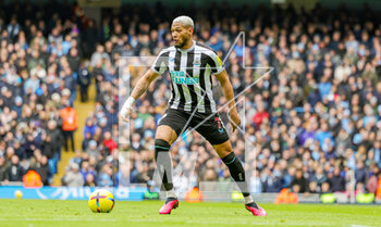 2023-03-05 - Joelinton (7) of Newcastle United during the English championship Premier League football match between Manchester City and Newcastle United on 4 March 2023 at the Etihad Stadium in Manchester, England - FOOTBALL - ENGLISH CHAMP - MANCHESTER CITY V NEWCASTLE - ENGLISH PREMIER LEAGUE - SOCCER