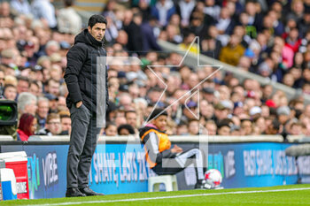 2023-03-13 - Mikel Arteta Manager of Arsenal during the English championship Premier League football match between Fulham and Arsenal on 12 March 2023 at Craven Cottage in London, England - FOOTBALL - ENGLISH CHAMP - FULHAM V ARSENAL - ENGLISH PREMIER LEAGUE - SOCCER