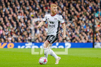 2023-03-13 - Harrison Reed (6) of Fulham during the English championship Premier League football match between Fulham and Arsenal on 12 March 2023 at Craven Cottage in London, England - FOOTBALL - ENGLISH CHAMP - FULHAM V ARSENAL - ENGLISH PREMIER LEAGUE - SOCCER