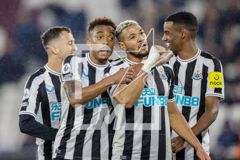 2023-04-05 - Newcastle United forward Joelinton (7) celebrates his goal 1-5 during the English championship Premier League football match between West Ham United and Newcastle United on 5 April 2023 at the London Stadium in London, England - FOOTBALL - ENGLISH CHAMP - WEST HAM V NEWCASTLE - ENGLISH PREMIER LEAGUE - SOCCER