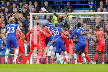 2023-04-15 - Robert Sanchez (1) of Brighton & Hove Albion punches clear during the English championship Premier League football match between Chelsea and Brighton and Hove Albion on 15 April 2023 at Stamford Bridge in London, England - FOOTBALL - ENGLISH CHAMP - CHELSEA V BRIGHTON - ENGLISH PREMIER LEAGUE - SOCCER