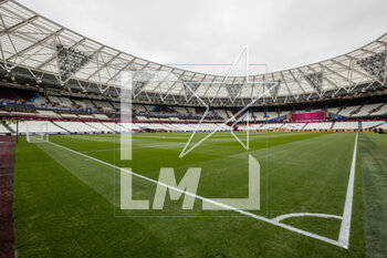 2023-04-26 - General view during the English championship Premier League football match between West Ham United and Liverpool on 26 April 2023 at the London Stadium in London, England - FOOTBALL - ENGLISH CHAMP - WEST HAM V LIVERPOOL - ENGLISH PREMIER LEAGUE - SOCCER