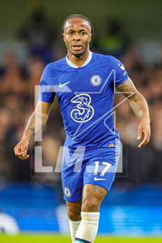 2023-04-27 - Raheem Sterling (17) of Chelsea during the English championship Premier League football match between Chelsea and Brentford on 26 April 2023 at Stamford Bridge in London, England - FOOTBALL - ENGLISH CHAMP - CHELSEA V BRENTFORD - ENGLISH PREMIER LEAGUE - SOCCER