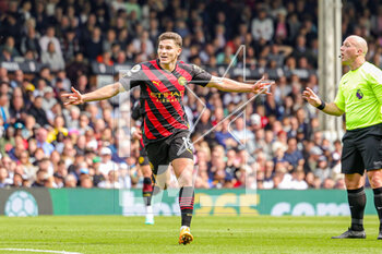 2023-04-30 - Julian Alvarez (19) of Manchester City scores a goal and celebrates 1-2 during the English championship Premier League football match between Fulham and Manchester City on 30 April 2023 at Craven Cottage in London, England - FOOTBALL - ENGLISH CHAMP - FULHAM V MANCHESTER CITY - ENGLISH PREMIER LEAGUE - SOCCER