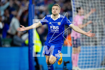 2023-05-01 - Leicester City forward Jamie Vardy (9) scores and celebrates 2-1 during the English championship Premier League football match between Leicester City and Everton on 1 May 2023 at the King Power Stadium in Leicester, England - FOOTBALL - ENGLISH CHAMP - LEICESTER V EVERTON - ENGLISH PREMIER LEAGUE - SOCCER