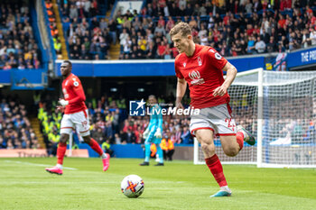 2023-05-13 - Nottingham Forest midfielder Ryan Yates during the English championship Premier League football match between Chelsea and Nottingham Forest on 13 May 2023 at Stamford Bridge in London, England - FOOTBALL - ENGLISH CHAMP - CHELSEA V NOTTINGHAM - ENGLISH PREMIER LEAGUE - SOCCER