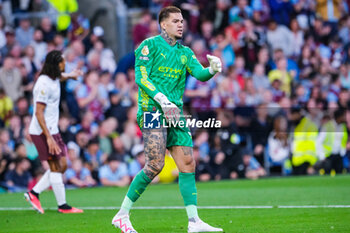 2023-08-11 - Manchester City goalkeeper Ederson during the English championship Premier League football match between Burnley and Manchester City on 11 August 2023 at Turf Moor in Burnley, England - FOOTBALL - ENGLISH CHAMP - BURNLEY V MANCHESTER CITY - ENGLISH PREMIER LEAGUE - SOCCER