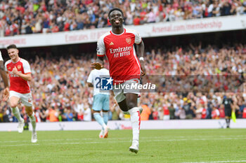 2023-08-12 - Arsenal midfielder Bukayo Saka (7) scores 2-0 and celebrates during the English championship Premier League football match between Arsenal and Nottingham Forest on 12 August 2023 at the Emirates Stadium in London, England - FOOTBALL - ENGLISH CHAMP - ARSENAL V NOTTINGHAM - ENGLISH PREMIER LEAGUE - SOCCER