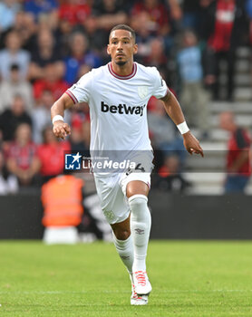 2023-08-12 - Thilo Kehrer (24) of West Ham during the English championship Premier League football match between Bournemouth and West Ham United on 12 August 2023 at the Vitality Stadium in Bournemouth, England - FOOTBALL - ENGLISH CHAMP - BOURNEMOUTH V WEST HAM - ENGLISH PREMIER LEAGUE - SOCCER