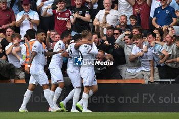 2023-08-12 - Jarrod Bowen (20) of West Ham United celebrates scoring the opening goal 0-1 during the English championship Premier League football match between Bournemouth and West Ham United on 12 August 2023 at the Vitality Stadium in Bournemouth, England - FOOTBALL - ENGLISH CHAMP - BOURNEMOUTH V WEST HAM - ENGLISH PREMIER LEAGUE - SOCCER