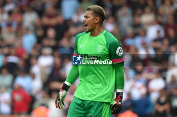 2023-08-12 - Alphonse Areola (23) of West Ham during the English championship Premier League football match between Bournemouth and West Ham United on 12 August 2023 at the Vitality Stadium in Bournemouth, England - FOOTBALL - ENGLISH CHAMP - BOURNEMOUTH V WEST HAM - ENGLISH PREMIER LEAGUE - SOCCER