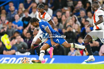 2023-08-25 - Chelsea forward Raheem Sterling (7) scores 2-0 during the English championship Premier League football match between Chelsea and Luton Town on 25 August 2023 at Stamford Bridge in London, England - FOOTBALL - ENGLISH CHAMP - CHELSEA V LUTON TOWN - ENGLISH PREMIER LEAGUE - SOCCER