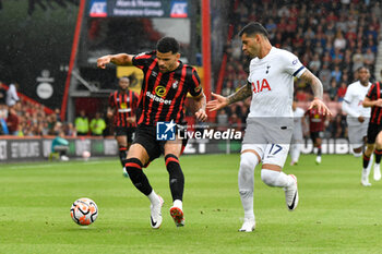 2023-08-26 - Dominic Solanke (9) of AFC Bournemouth and Cristian Romero (17) of Tottenham Hotspur during the English championship Premier League football match between Bournemouth and Tottenham Hotspur on 26 August 2023 at the Vitality Stadium in Bournemouth, England - FOOTBALL - ENGLISH CHAMP - BOURNEMOUTH V TOTTENHAM - ENGLISH PREMIER LEAGUE - SOCCER