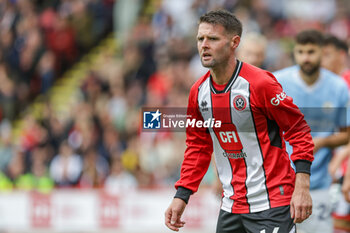 2023-08-27 - Oliver Norwood (16) of Sheffield United during the English championship Premier League football match between Sheffield United and Manchester City on 27 August 2023 at Bramall Lane in Sheffield, England - FOOTBALL - ENGLISH CHAMP - SHEFFIELD V MANCHESTER CITY - ENGLISH PREMIER LEAGUE - SOCCER