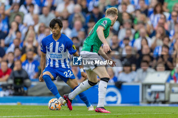 2023-09-02 - Brighton & Hove Albion midfielder Kaoru Mitoma (22) & Newcastle United midfielder Anthony Gordon during the Premier League match between Brighton and Hove Albion and Newcastle United at the American Express Stadium, Brighton and Hove, England on 2 September 2023. Photo Jane Stokes / Pro Sports Images / DPPI - FOOTBALL - ENGLISH CHAMP - BRIGHTON V NEWCASTLE - ENGLISH PREMIER LEAGUE - SOCCER