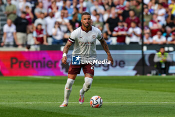 2023-09-16 - Kyle Walker (2) of Manchester City during the Premier League match between West Ham United and Manchester City at the London Stadium, London, England on 16 September 2023. Photo Nigel Keene/ProSportsImages / DPPI - FOOTBALL - ENGLISH CHAMP - WEST HAM V MANCHESTER CITY - ENGLISH PREMIER LEAGUE - SOCCER