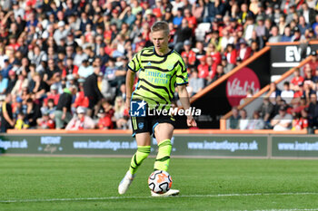 2023-09-30 - Oleksandr Zinchenko (35) of Arsenal during the English championship Premier League football match between Bournemouth and Arsenal on 30 September 2023 at the Vitality Stadium in Bournemouth, England - FOOTBALL - ENGLISH CHAMP - BOURNEMOUTH V ARSENAL - ENGLISH PREMIER LEAGUE - SOCCER