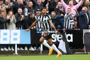 2023-10-21 - Jacob Murphy of Newcastle celebrates his goal 1-0 during the English championship Premier League football match between Newcastle United and Crystal Palace on 21 October 2023 at St. James's Park in Newcastle, England - FOOTBALL - ENGLISH CHAMP - NEWCASTLE V CRYSTAL PALACE - ENGLISH PREMIER LEAGUE - SOCCER