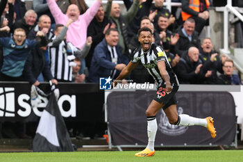 2023-10-21 - Jacob Murphy of Newcastle celebrates his goal 1-0 during the English championship Premier League football match between Newcastle United and Crystal Palace on 21 October 2023 at St. James's Park in Newcastle, England - FOOTBALL - ENGLISH CHAMP - NEWCASTLE V CRYSTAL PALACE - ENGLISH PREMIER LEAGUE - SOCCER