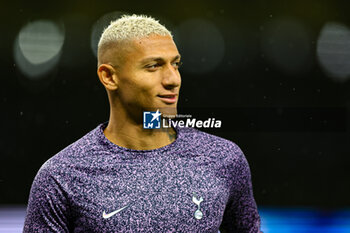 2023-10-23 - Richarlison (9) of Tottenham warms up during the English championship Premier League football match between Tottenham Hotspur and Fulham on 23 October 2023 at Tottenham Hotspur Stadium in London, England - FOOTBALL - ENGLISH CHAMP - TOTTENHAM V FULHAM - ENGLISH PREMIER LEAGUE - SOCCER