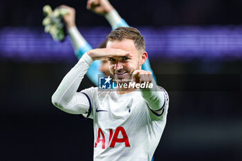 2023-10-23 - James Maddison (10) of Tottenham Hotspur celebrates at full time during the English championship Premier League football match between Tottenham Hotspur and Fulham on 23 October 2023 at Tottenham Hotspur Stadium in London, England - FOOTBALL - ENGLISH CHAMP - TOTTENHAM V FULHAM - ENGLISH PREMIER LEAGUE - SOCCER