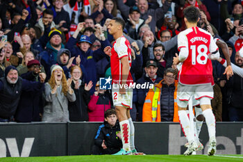 2023-11-11 - William Saliba (2) of Arsenal scores a goal and celebrates 2-1 during the English championship Premier League football match between Arsenal and Burnley on 11 November 2023 at the Emirates Stadium in London, England - FOOTBALL - ENGLISH CHAMP - ARSENAL V BURNLEY - ENGLISH PREMIER LEAGUE - SOCCER