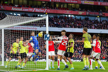 2023-11-11 - William Saliba (2) of Arsenal scores a goal 2-1 during the English championship Premier League football match between Arsenal and Burnley on 11 November 2023 at the Emirates Stadium in London, England - FOOTBALL - ENGLISH CHAMP - ARSENAL V BURNLEY - ENGLISH PREMIER LEAGUE - SOCCER