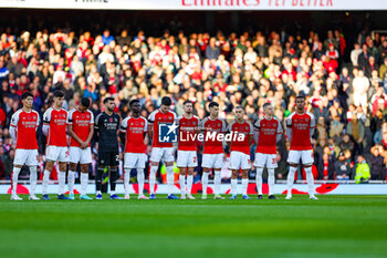 2023-11-11 - Remembrance tribute by Arsenal players during the English championship Premier League football match between Arsenal and Burnley on 11 November 2023 at the Emirates Stadium in London, England - FOOTBALL - ENGLISH CHAMP - ARSENAL V BURNLEY - ENGLISH PREMIER LEAGUE - SOCCER