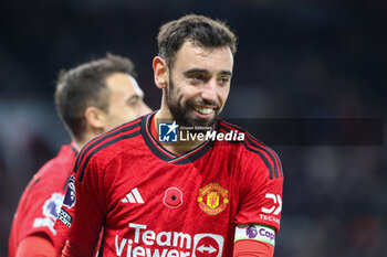2023-11-11 - Bruno Fernandes of Manchester United during the English championship Premier League football match between Manchester United and Luton Town on 11 November 2023 at Old Trafford in Manchester, England - FOOTBALL - ENGLISH CHAMP - MANCHESTER UNITED V LUTON TOWN - ENGLISH PREMIER LEAGUE - SOCCER