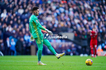 2023-11-25 - Manchester City goalkeeper Ederson during the English championship Premier League football match between Manchester City and Liverpool on 25 November 2023 at the Etihad Stadium in Manchester, England - FOOTBALL - ENGLISH CHAMP - MANCHESTER CITY V LIVERPOOL - ENGLISH PREMIER LEAGUE - SOCCER